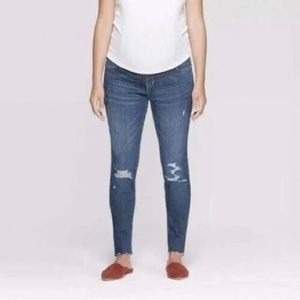 ISABEL MATERNITY Blue Jean Denim Distressed Jeggings | Size 2 | Full Panel